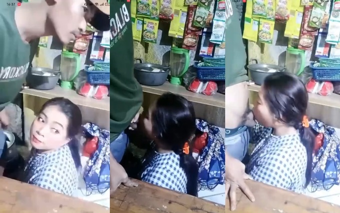 Bokep Terbaru – Pramuniaga Toko Hisap Kontol Pelanggan